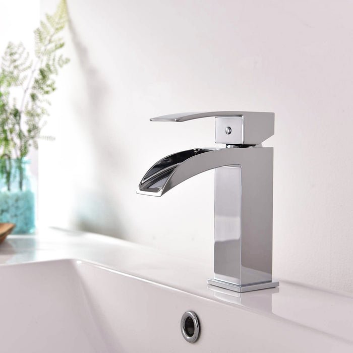 NEW SATRO Single Hole Bathroom Faucet - F11133